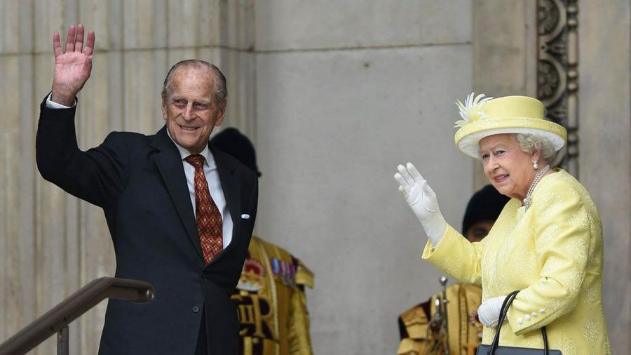 Die Queen und Prinz Philip bei einem Auftritt 2016. (hub/spot)