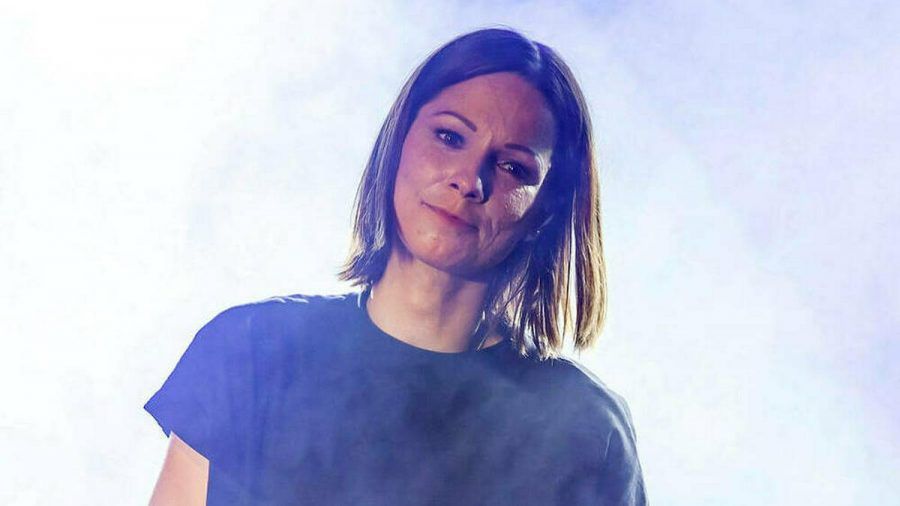 Sängerin Christina Stürmer ist jetzt Zweifach-Mama. (cos/spot)