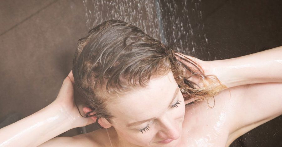 Wellness zum günstigeren Preis: Mit einem Sparduschkopf verbrauchen Sie deutlich weniger Wasser als mit einem herkömmlichen.