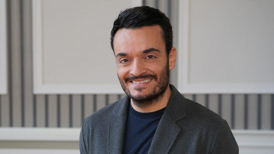 Giovanni Zarrella begleitet die Kandidaten in der neuen ZDF-Sendung "Heimliche Helden". (wue/spot)