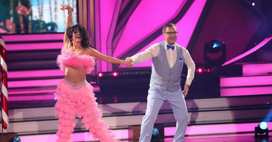 Ex-"Tagesschau"-Sprecher Jan Hofer und Profitänzerin Christina Luft in der RTL-Tanzshow "Let's Dance".