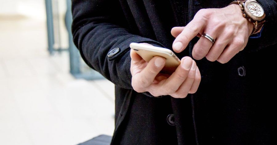 Vor der Reise ein Online-Formular mit den wichtigsten Daten und Angaben für die Behörden ausfüllen: In Pandemie-Zeiten eine mittlerweile verbreitete Vorschrift.