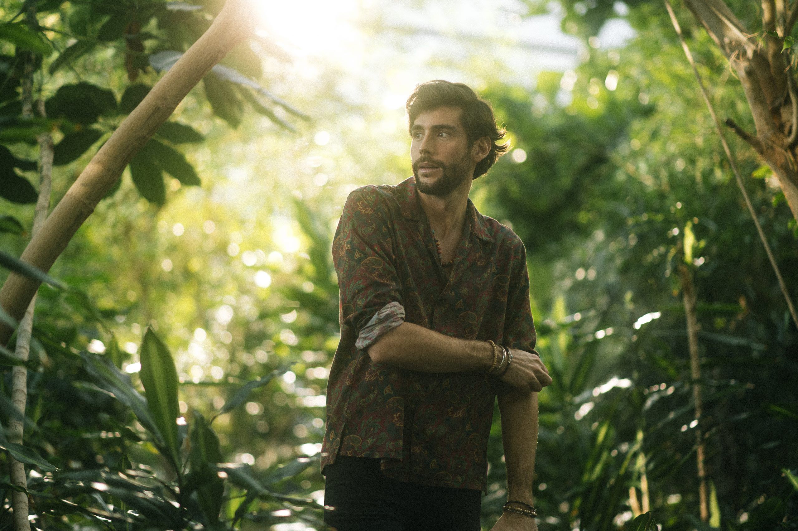 Alvaro Soler: "Die packen mich da immer in die Tiefkühltruhe!"