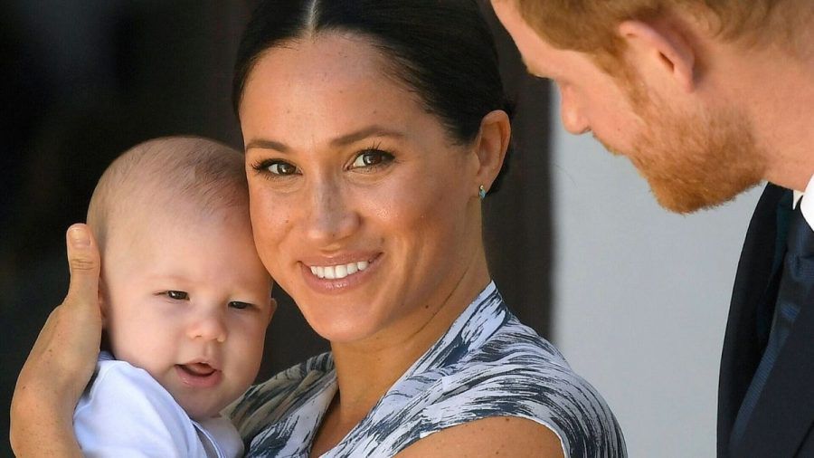 Video: Warum der Sohn von Harry und Meghan kein Prinz ist