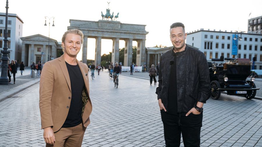 Nico Rosberg und Farid in Berlin. (mia/spot)