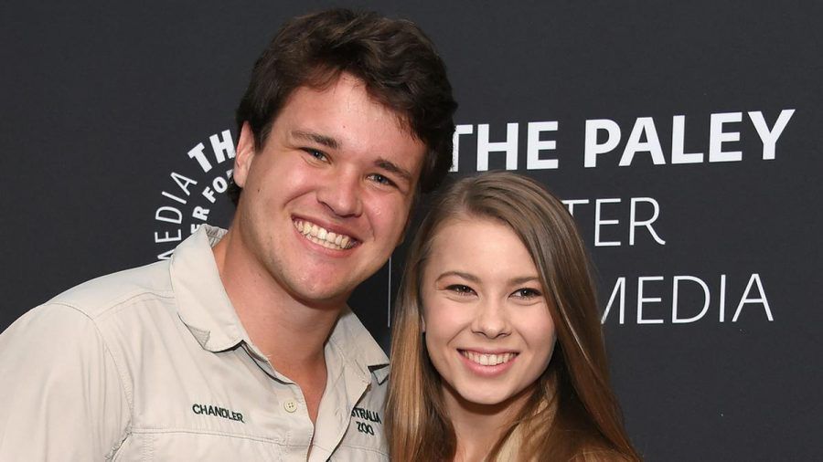 Chandler Powell und Bindi Irwin sind erstmals Eltern geworden. (cos/spot)