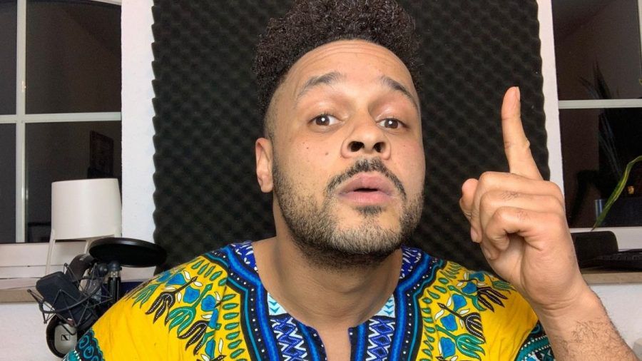 Internet-Star Cossu über Dialekte, Rassismus & Pamela Reif