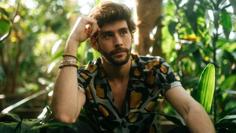 Alvaro Soler: "Die packen mich da immer in die Tiefkühltruhe!"