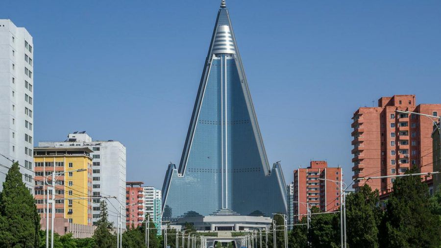 Von außen hui, von innen ... Das Ryugyong-Hotel n Nordkorea hat eine traurige Geschichte (kms/spot)