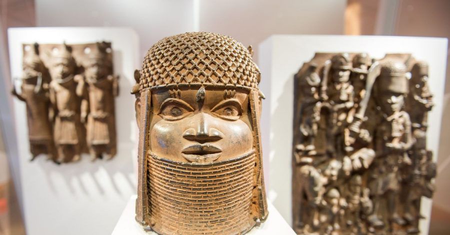 Benin-Bronzen im Hamburger Museum für Kunst und Gewerbe.