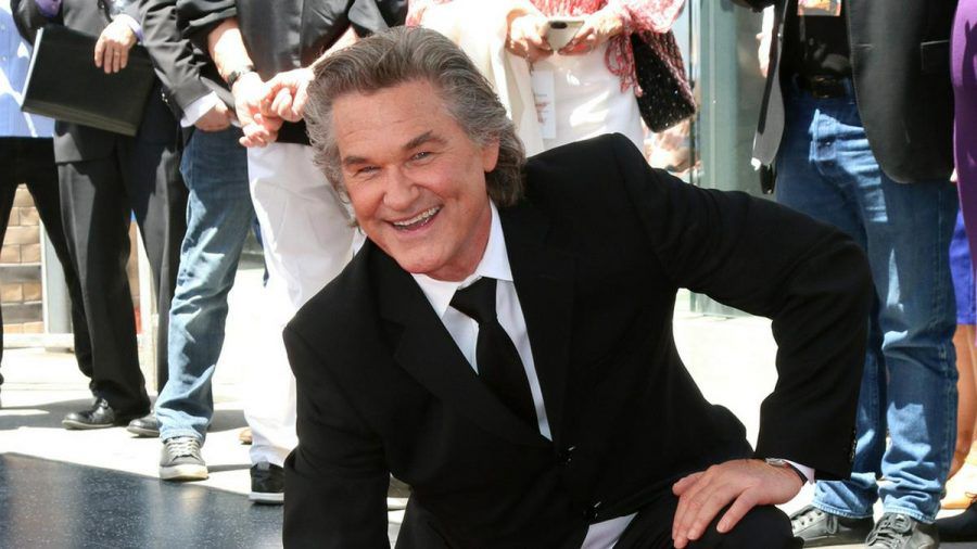 Kurt Russell mit seinem Stern auf dem Hollywood Walk of Fame (ln/spot)
