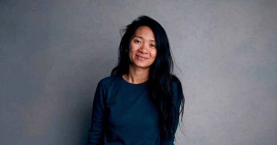 Mit ihrem Film «Nomadland» hat Chloé Zhao bereits zahlreiche Filmpreise abgeräumt. Jetzt kommt ein Golden Globe dazu.