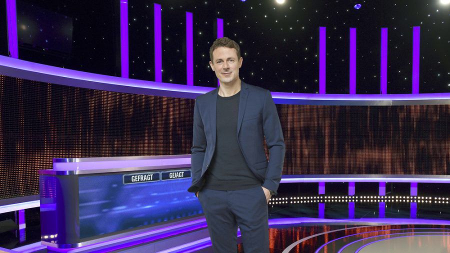 Alexander Bommes moderiert die Quizshow "Gefragt - Gejagt" seit 2012. (ili/spot)