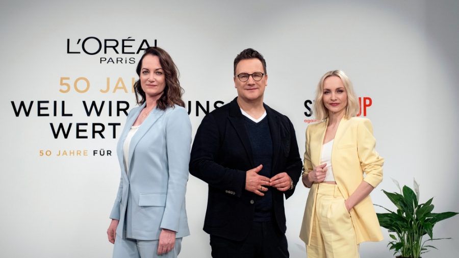 Guido Maria Kretschmer mit Natalia Wörner (l.) und Janin Ullmann. (spot)
