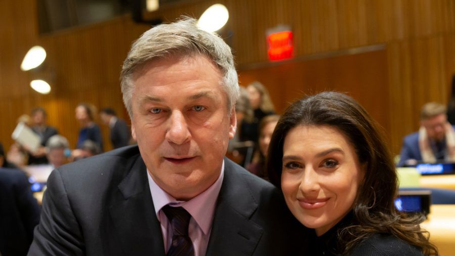 Alec Baldwin und Ehefrau Hilaria sind gemeinsam Eltern von sechs Kindern. (ili/spot)