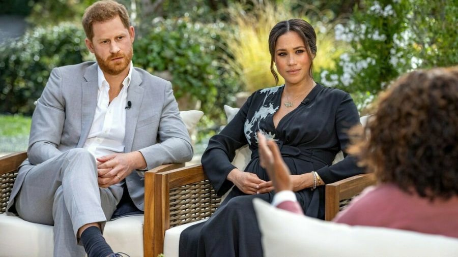 Prinz Harry und Herzogin Meghan im Gespräch mit Oprah Winfrey. (dr/spot)