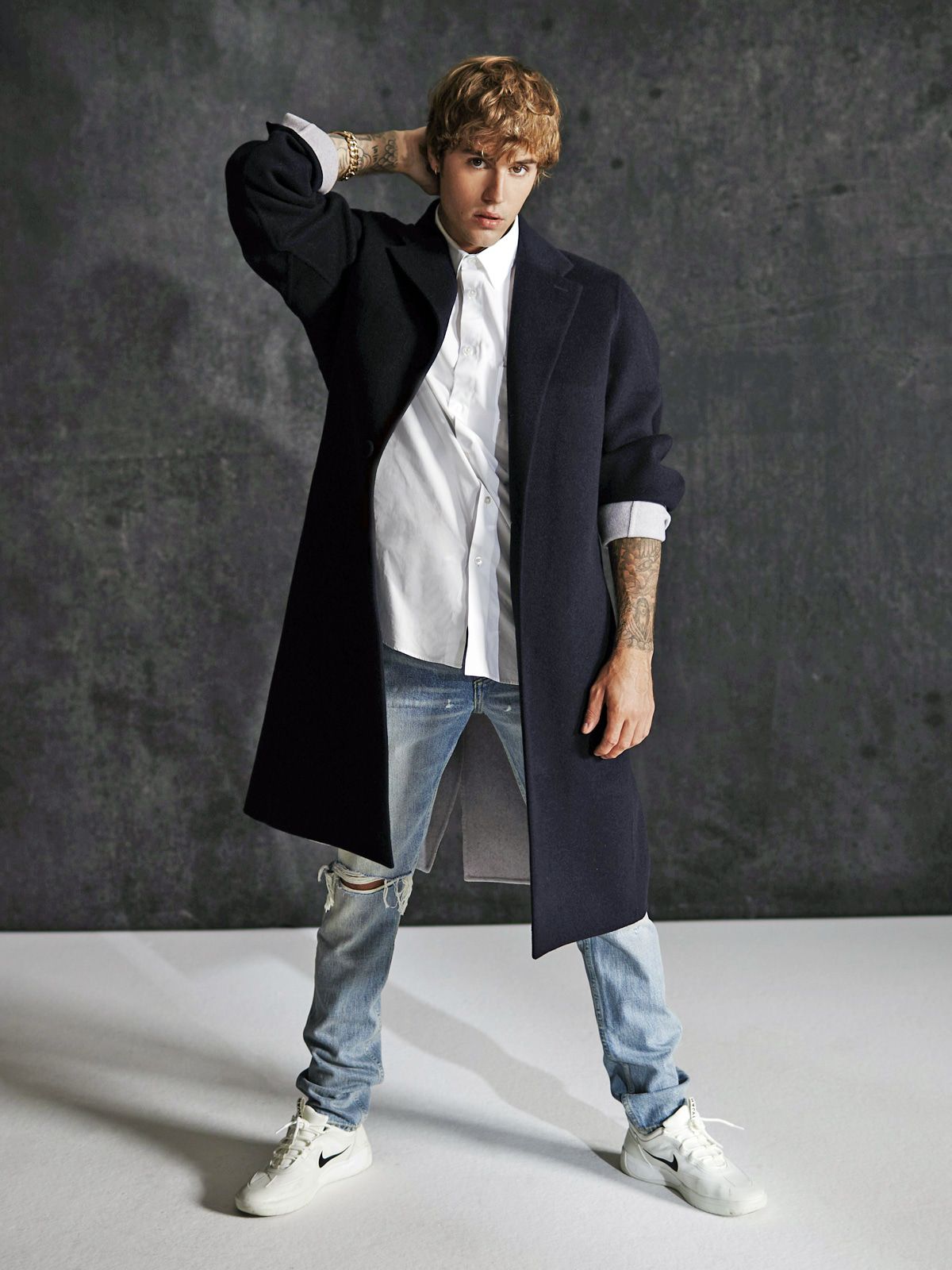 Justin Bieber verkauft mit dem neuen Album Musik, "die Trost spendet"