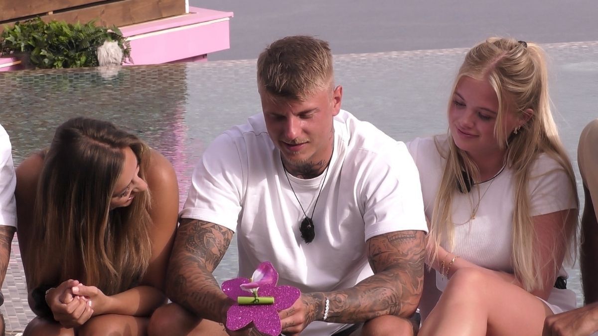 „Love Island“ Tag 16: Alle happy … außer Alex