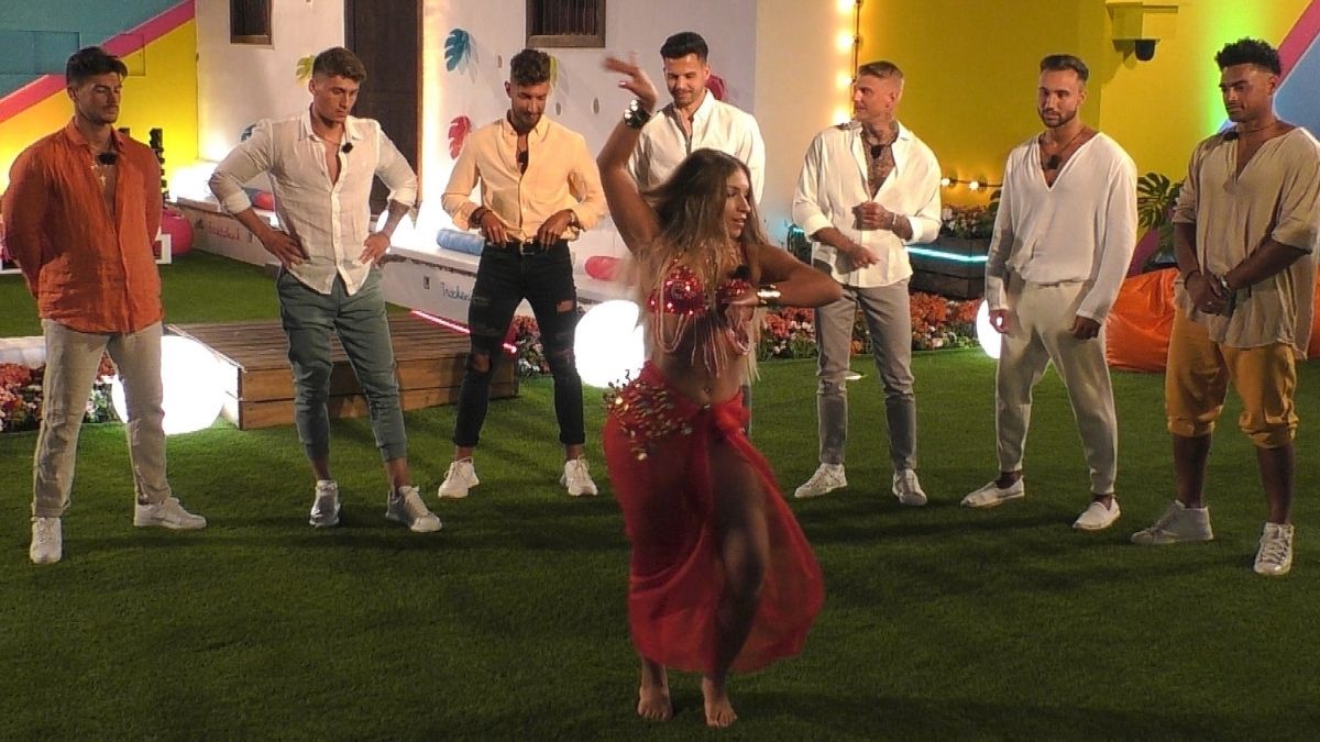 "Love Island" Tag 13: Fynn sauer auf Greta: „Alte, fuckst du mich ab!"