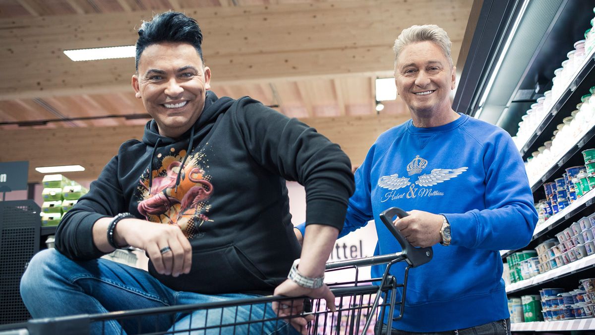 Jenny Frankhauser und Tobi Wegener gehen shoppen