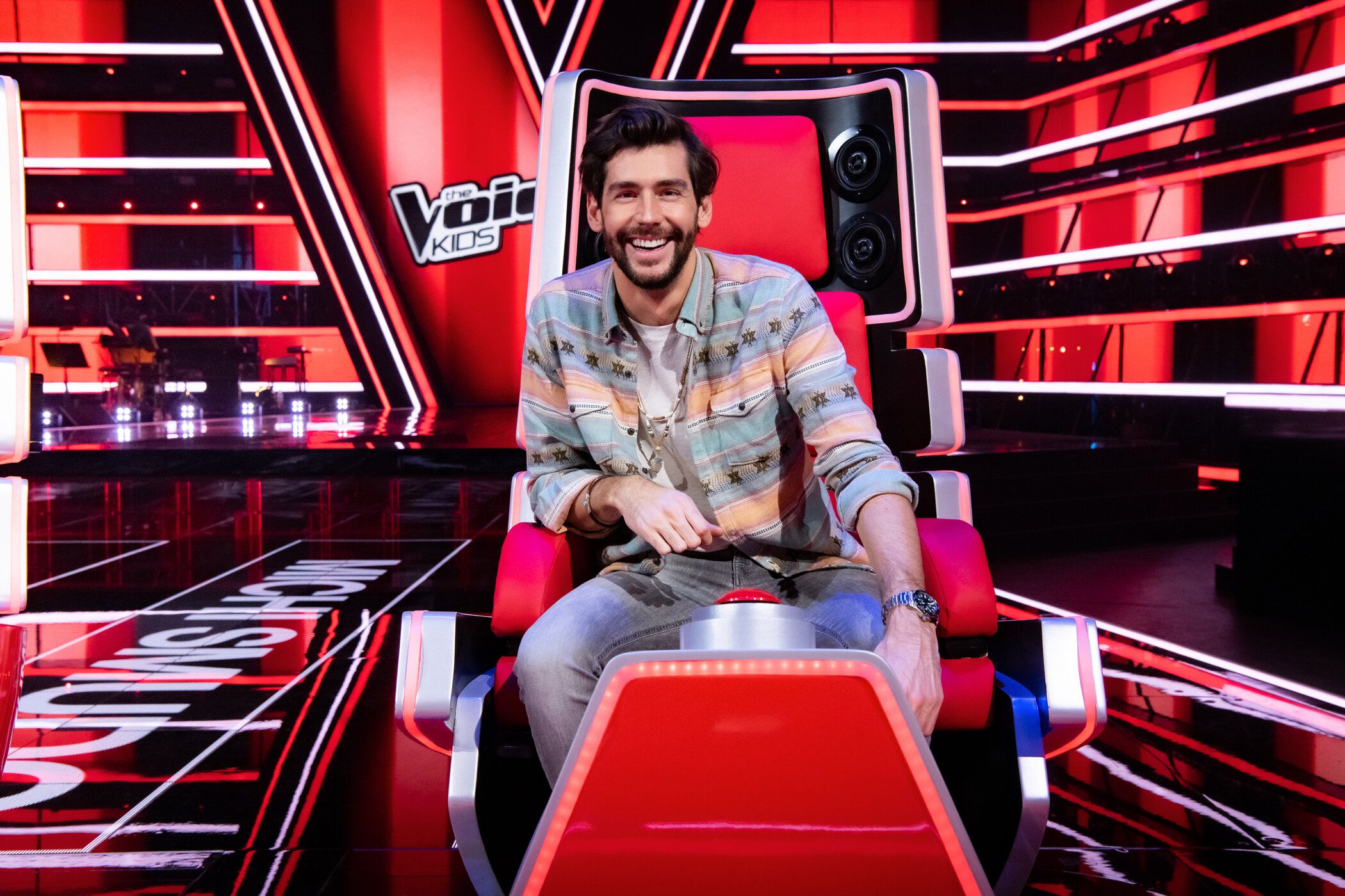 Alvaro Soler: "Die packen mich da immer in die Tiefkühltruhe!"