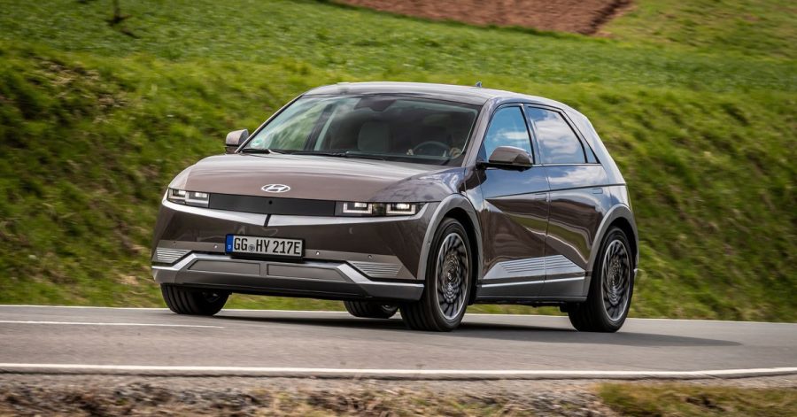 Klare Linienführung mit Ecken und Kanten: Der neue elektrische Ioniq 5 von Hyundai.