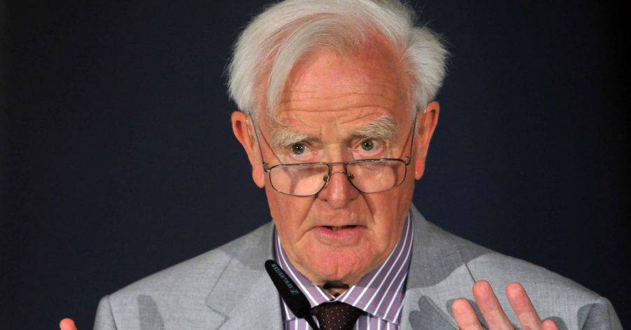 Der britische Schriftsteller John le Carré sei ein Brexit-Gegner gewesen, wie sein Sohn erzählt.