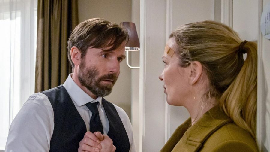 "Sturm der Liebe": Selina erlebt einen nahen Moment mit Cornelius (cg/spot)