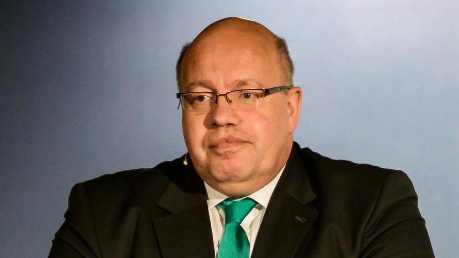 Bundeswirtschaftsminister Peter Altmaier hat seine erste Impfdosis erhalten. (wag/spot)