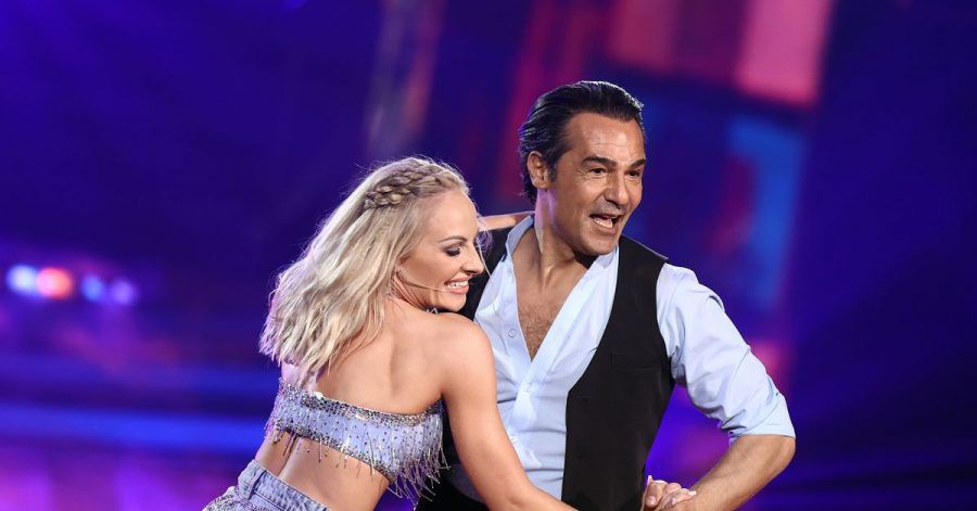 Der letzte Tanz: Schauspieler Erol Sander (hier mit Tänzerin Marta Arndt) ist ausgeschieden.