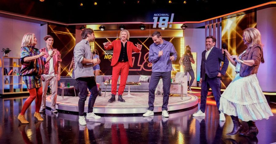 Rund 820.000 Menschen haben den Auftakt der neuen Fernsehshow «Gottschalk feiert: Nochmal 18!» im SWR Fernsehen verfolgt.