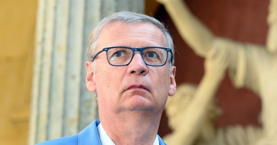Günther Jauch hat sich mit Corona infiziert.