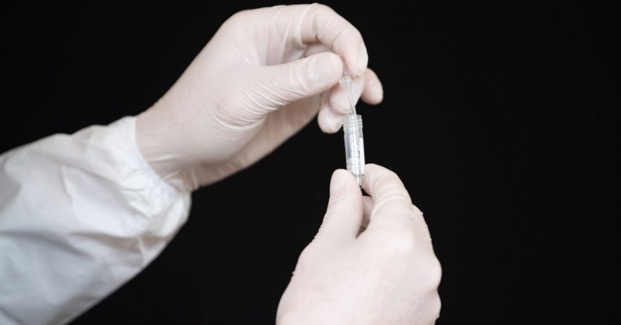 Das RKI registriert 27.543 Neuinfektionen und 265 Todesfälle binnen eines Tages.