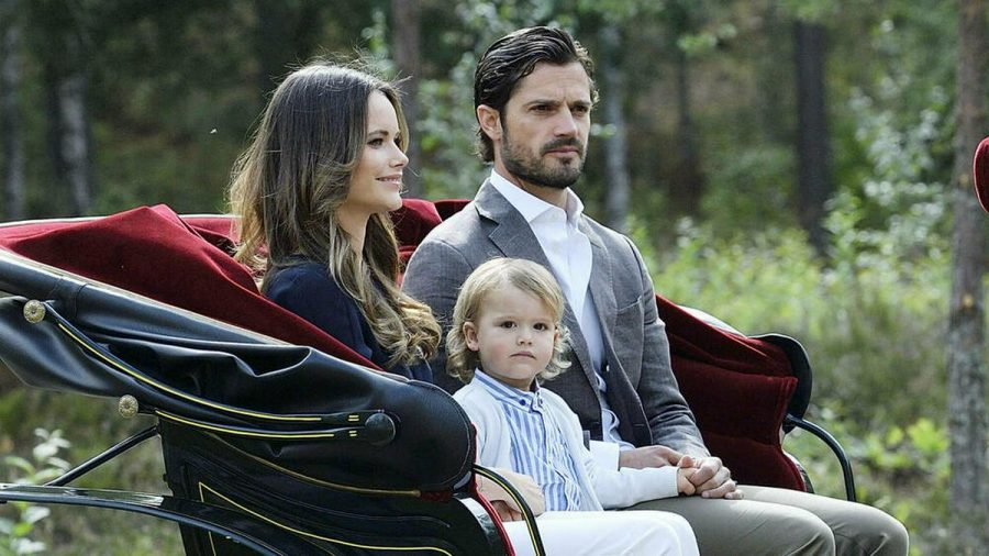 Carl Philip und Sofia von Schweden und Geburtstagskind Alexander (stk/spot)