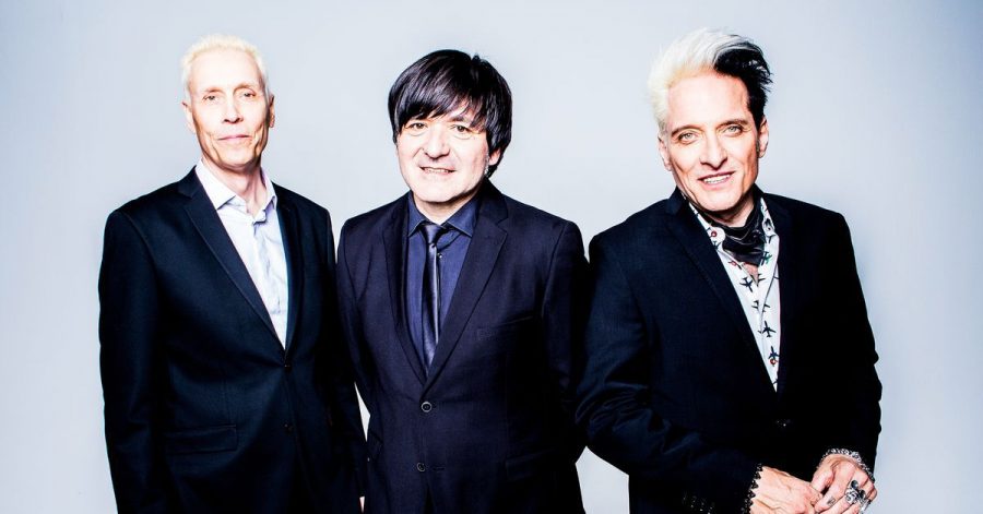 Die Mitglieder der Band Die Ärzte, Farin Urlaub (l-r), Rodrigo Gonzalez und Bela B.