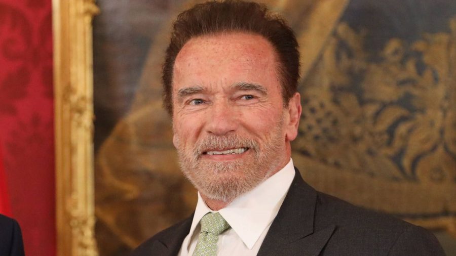 Schwarzenegger: Die Enkelin lässt ihn alt aussehen
