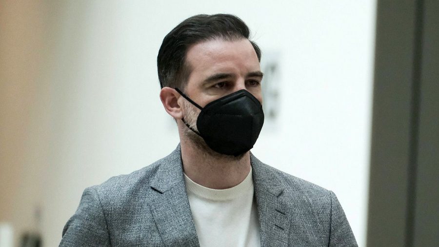 Christoph Metzelder: "Ein moralisches Vorbild vor Gericht"