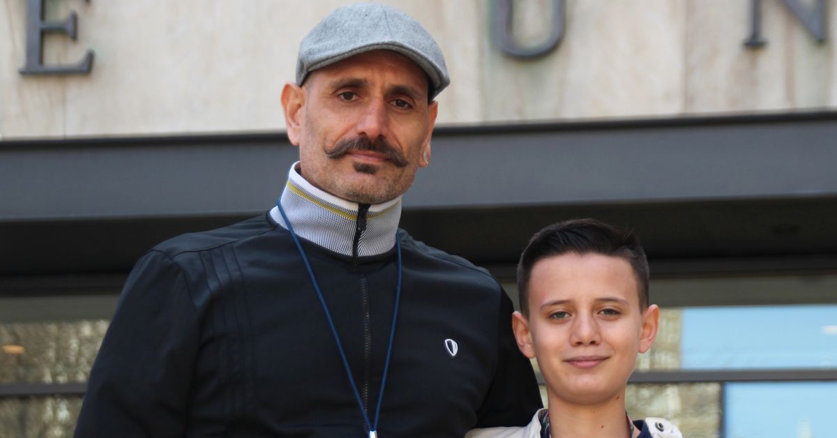 19 jahre alter sänger aus 45 jahre alt