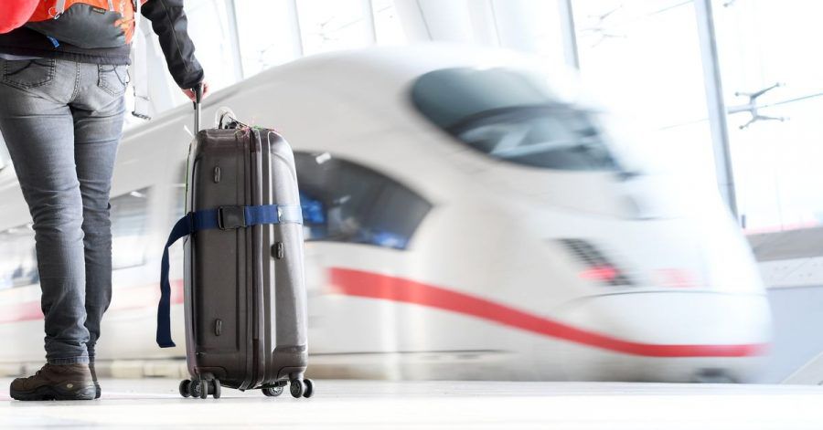 Fernzüge werden umgeleitet und halten statt in Wolfsburg in Braunschweig.
