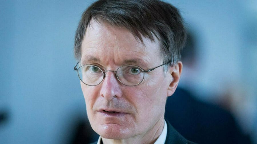 Karl Lauterbach will in einer Woche wieder fit sein. (dr/spot)
