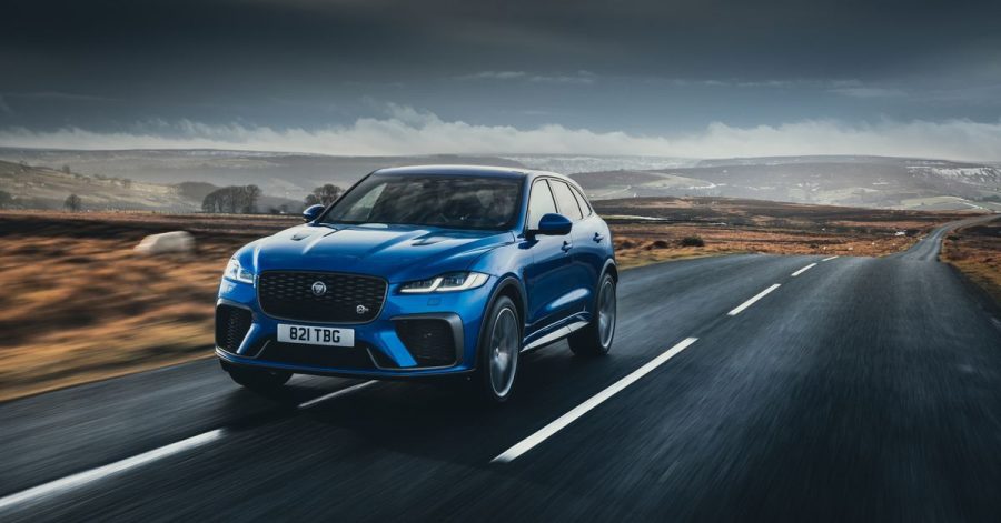 Potenter Brummer: Auch beim aufgefrischten F-Pace wird der SVR wieder zum Topmodell des Angebots.