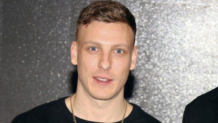 Felix Lobrecht bei einer TV-Aufzeichnung