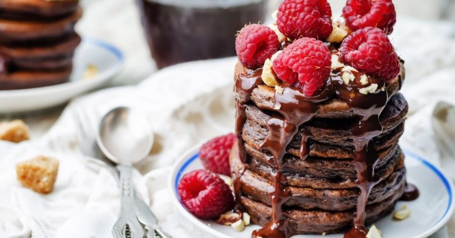 Süße Sünde zum Nachmachen: Leckere Schoko-Oreo Pancakes