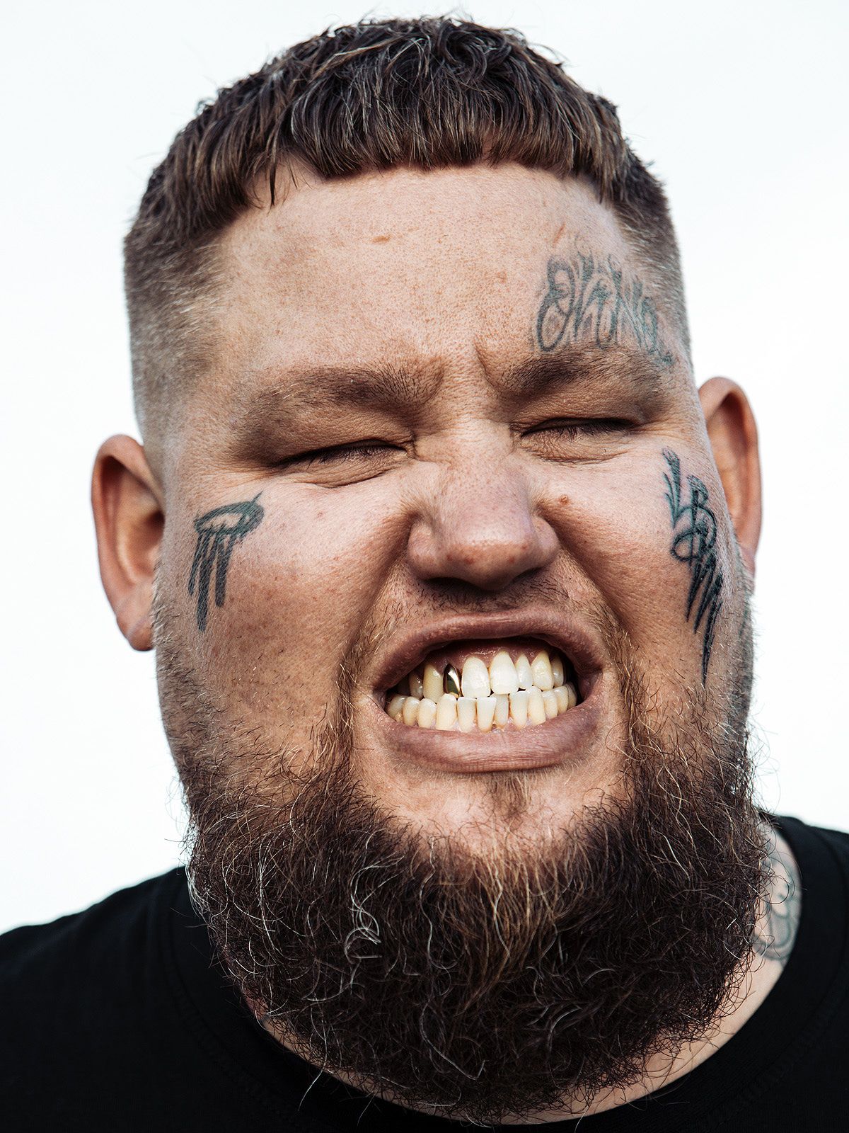 Skin rag n bone. Ragn Bone man. Rag'n'Bone. Rag'n'Bone man сейчас. Rang n Bone man.