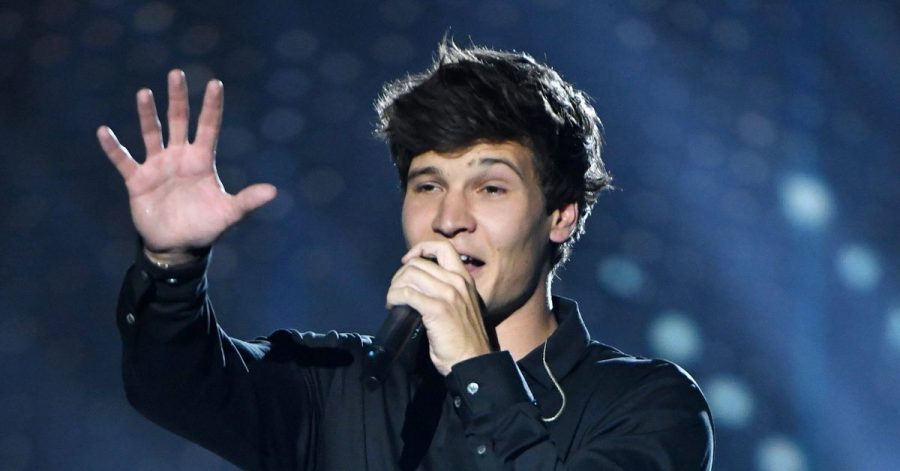 Der deutsche Popsänger Wincent Weiss ist an der Spitze angekommen.