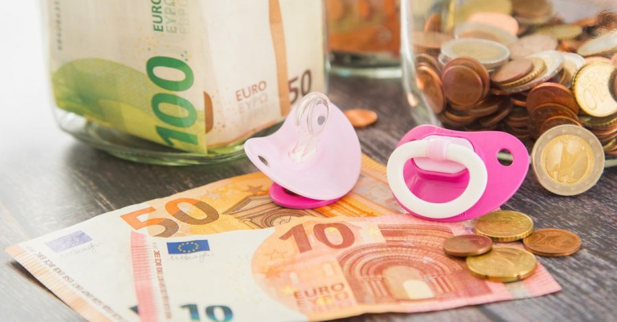 Familien bekommen auch in diesem Jahr einen Kinderbonus. Ausgezahlt wird das Geld im Mai.