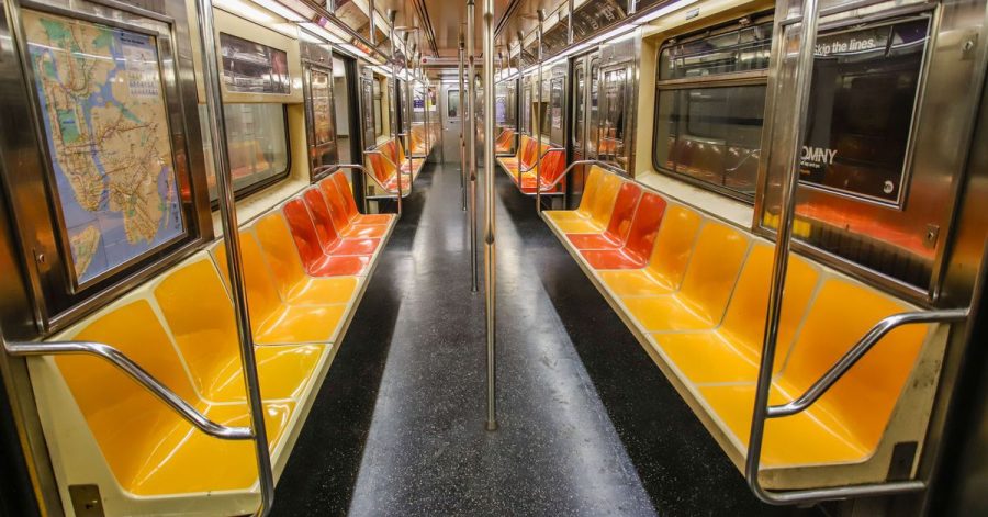 Die Zahl der Fahrgäste in der New Yorker U-Bahn war zu Beginn der Pandemie stark gesunken - zuletzt aber wieder angestiegen.