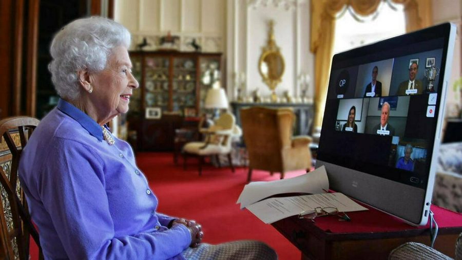 Queen Elizabeth II. im Videochat mit Vertretern der Organisation "Royal Life Saving Society". (ili/spot)