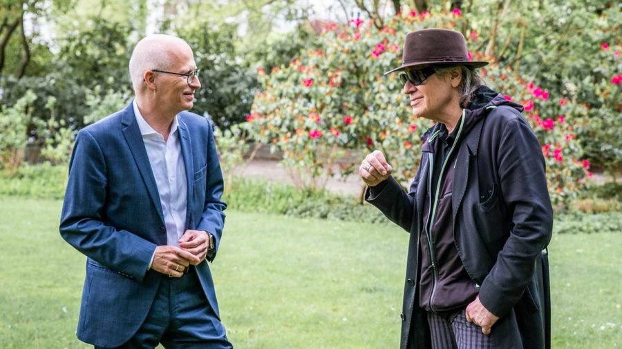 Hamburgs Bürgermeister Peter Tschentscher und Udo Lindenberg bei einem Termin, 2021. (aha/spot)