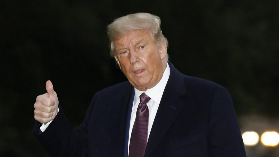 Meldet sich nach unfreiwilliger Abstinenz im Netz zurück: Donald Trump (stk/spot)